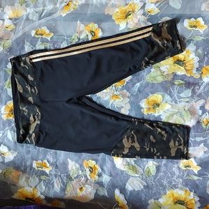 NWOT Yoga/Fitness pants